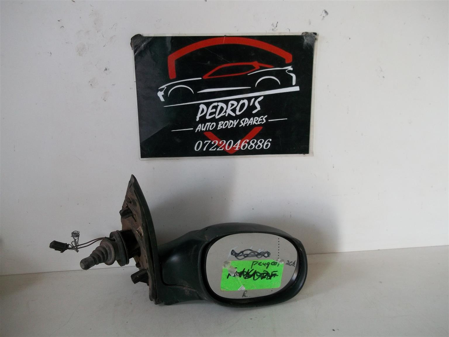 Peugeot 206 right mirror (Manual) - Private Seller Peugeot 206 right mirror (Manual) - Private Seller