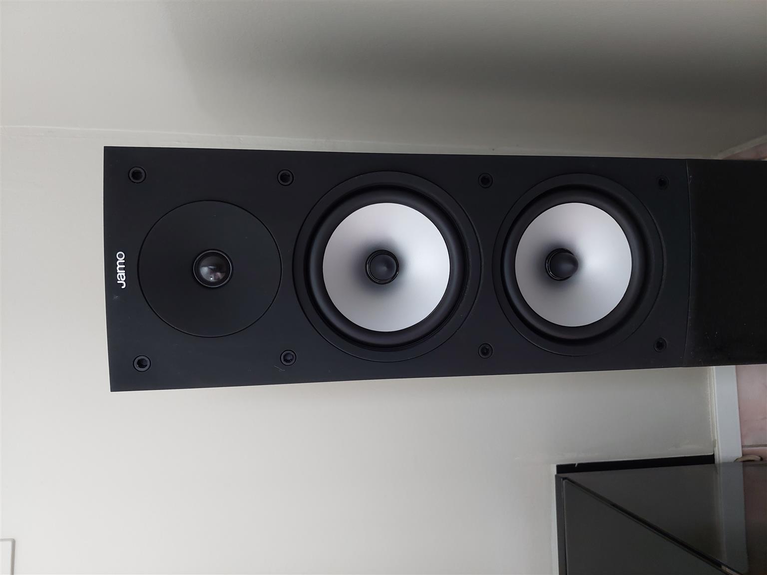 Denon AVR-X2400H + Jamo Studio S 500 Series