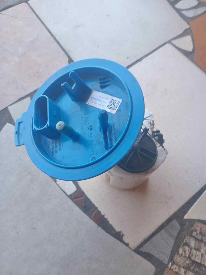 Fuel pump - Audi A1 - 2Q0 919 051 L - Private Seller Fuel pump - Audi A1 - 2Q0 919 051 L - Private Seller