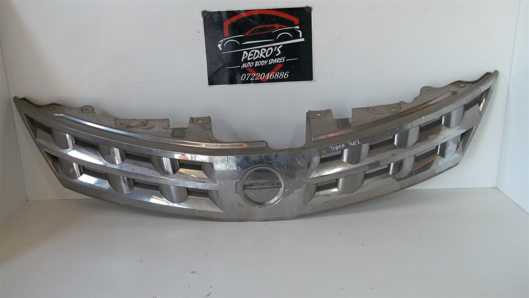 Nissan Murano grille - Private Seller Nissan Murano grille - Private Seller