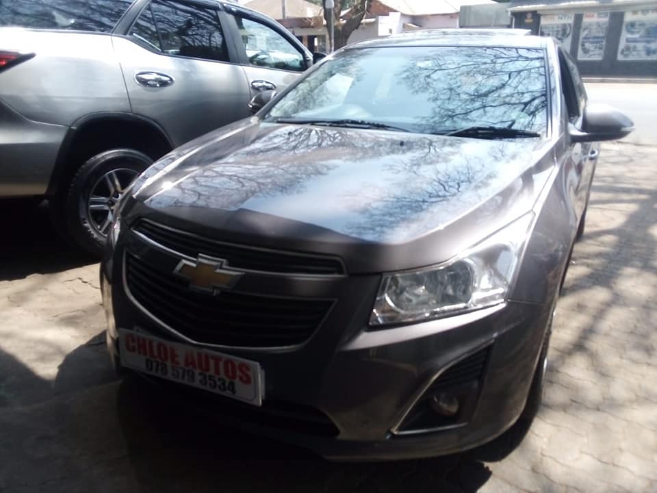 2015 CHEVROLET CRUZE LS 1.6 MANUAL GREY COLOR PETROL SUNROOF