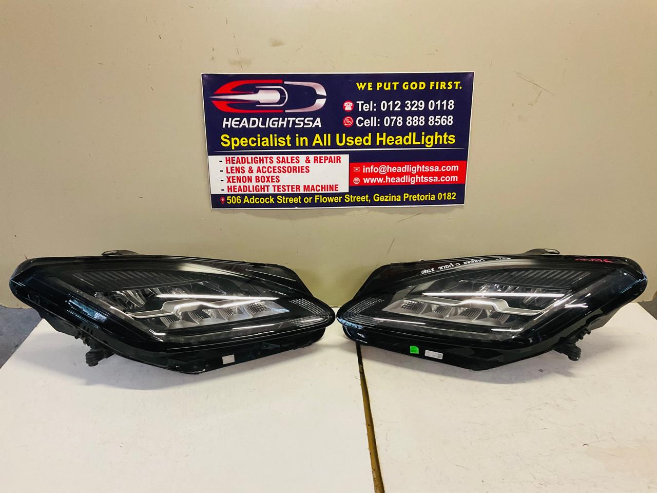 Jaguar E-pace left and right side LED Technology xenon headlights - Private Seller