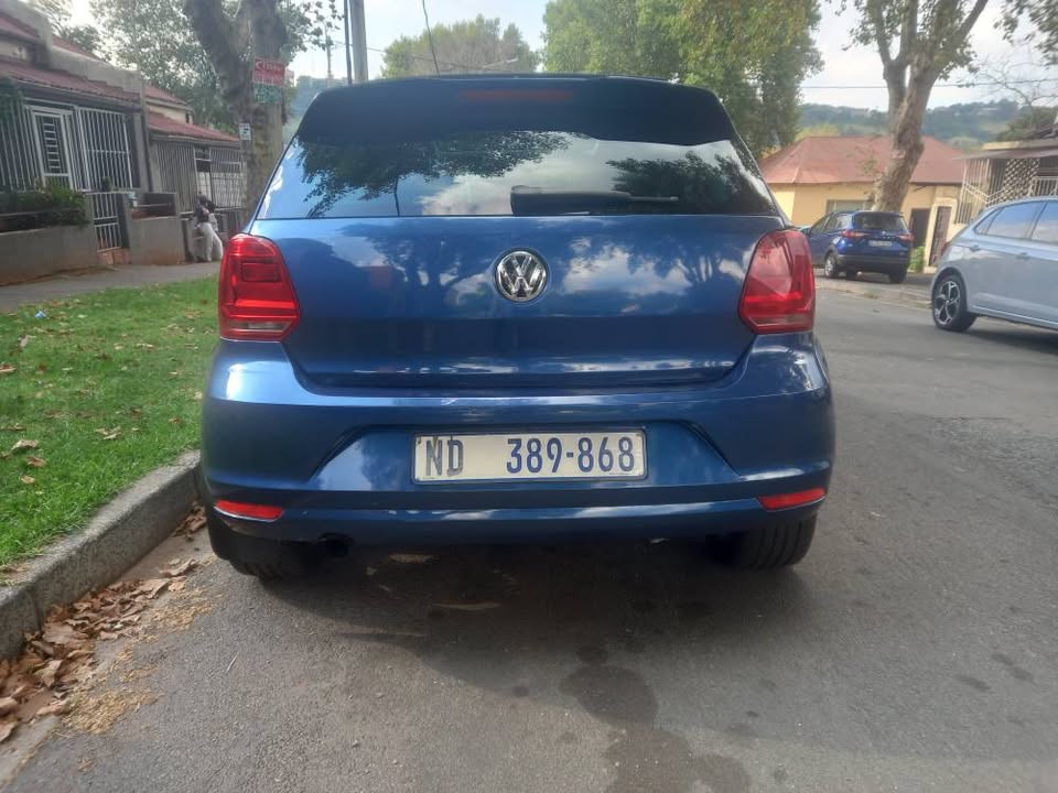 2016 VW Polo 6 Tsi 1.2 Petrol, Manual Comfortline, Blue, Sunroof, Leather Seat, 68000km