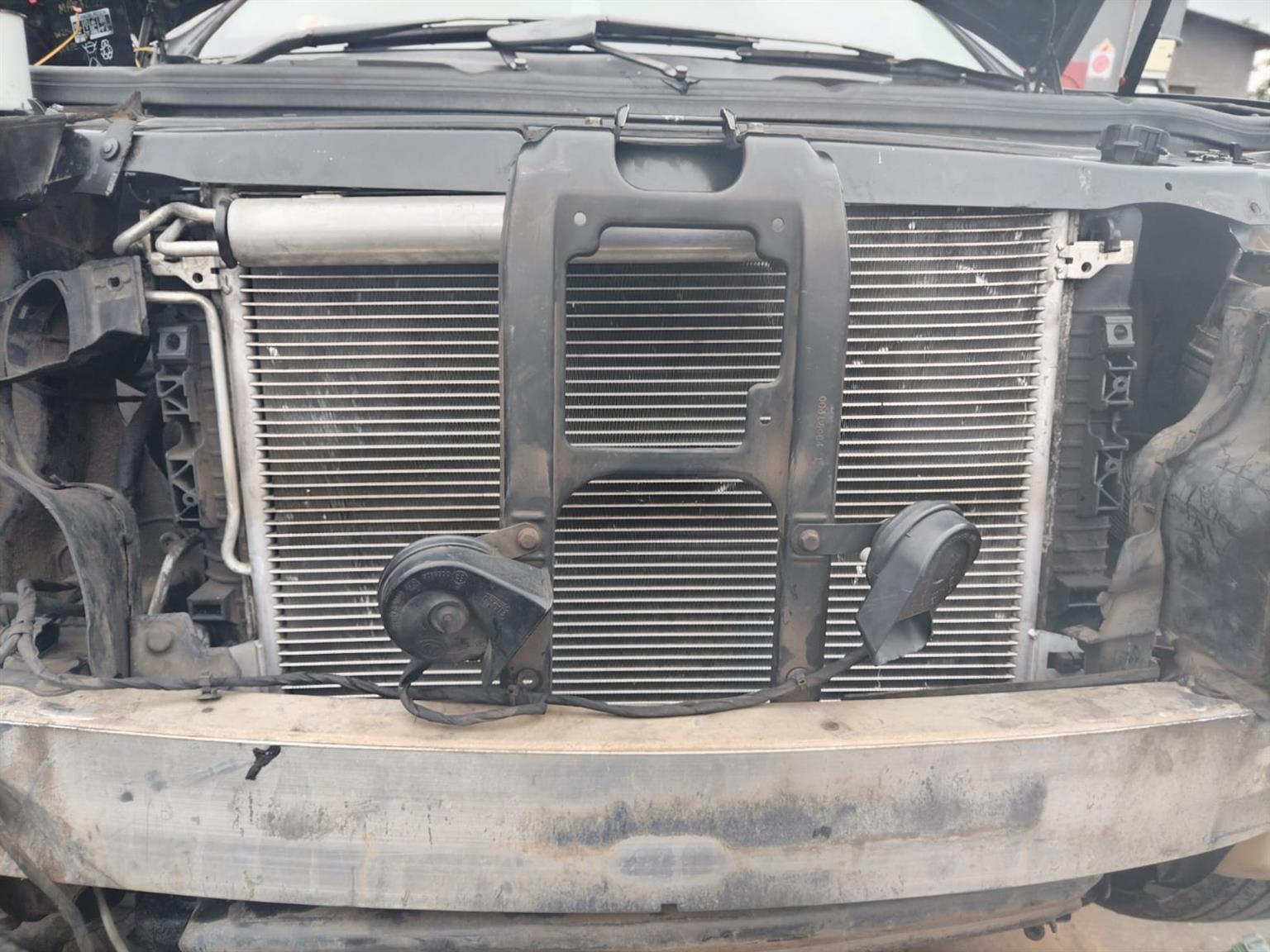 Mercedes ML350 radiator for sale used - Private Seller Mercedes ML350 radiator for sale used - Private Seller