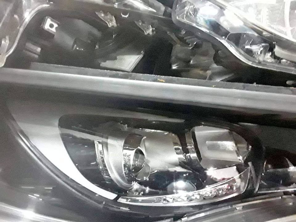 Kia rio xenon lights - Private Seller Kia rio xenon lights - Private Seller