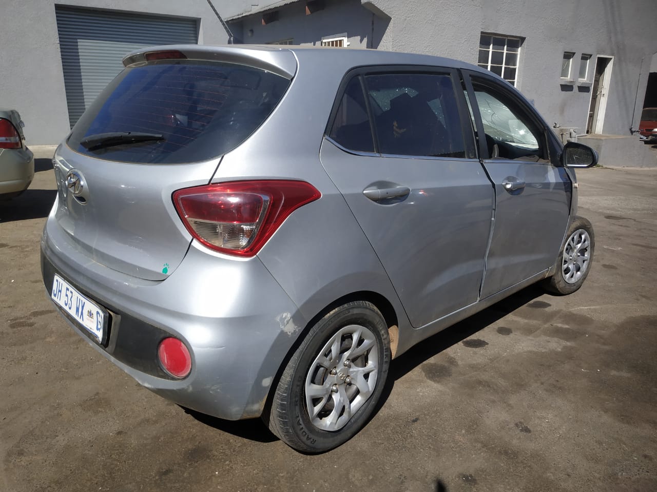 2019 Hyundai i10 grand G3LA Manual transmission Stripping for spares - Private Seller 2019 Hyundai i10 grand G3LA Manual transmission Stripping for spares - Private Seller