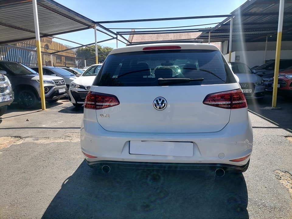 2016 Volkswagen Golf 7 2.0 GTI