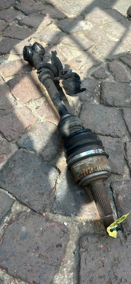KIA Rio Left CV Shaft For Sale - Private Seller