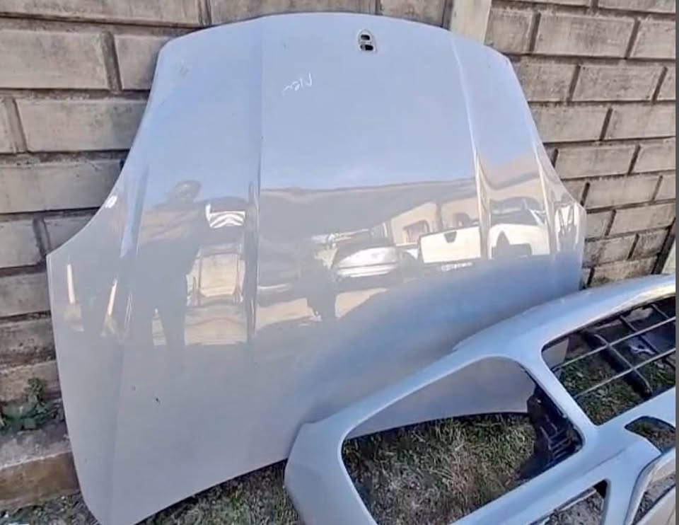 Porsche cayenne GTS 2022 front parts - Private Seller Porsche cayenne GTS 2022 front parts - Private Seller