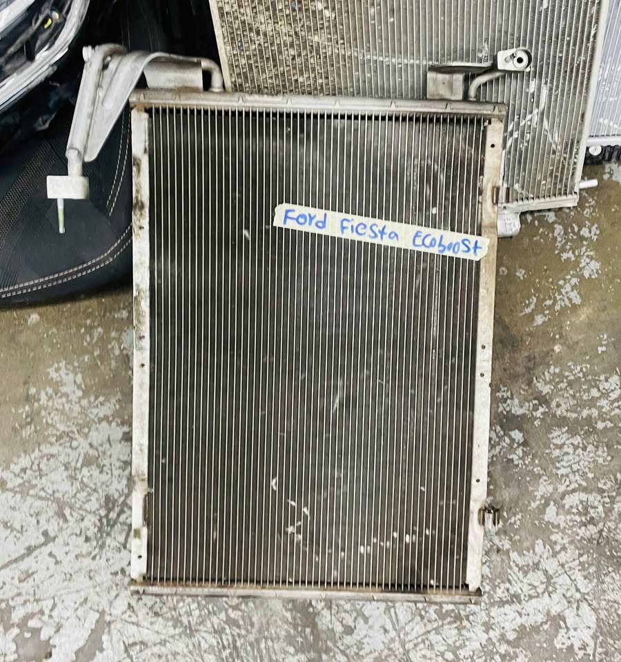 Ford Fiesta condenser - Private Seller Ford Fiesta condenser - Private Seller