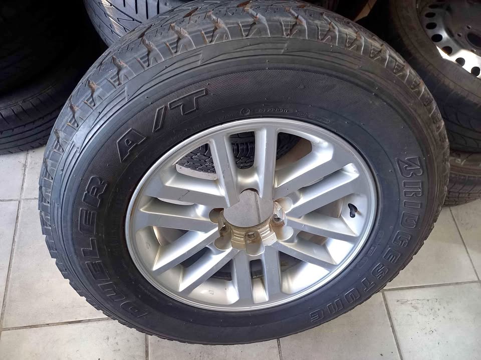 Toyota Hilux Spare Wheel Rim And Tyre - Private Seller Toyota Hilux Spare Wheel Rim And Tyre - Private Seller