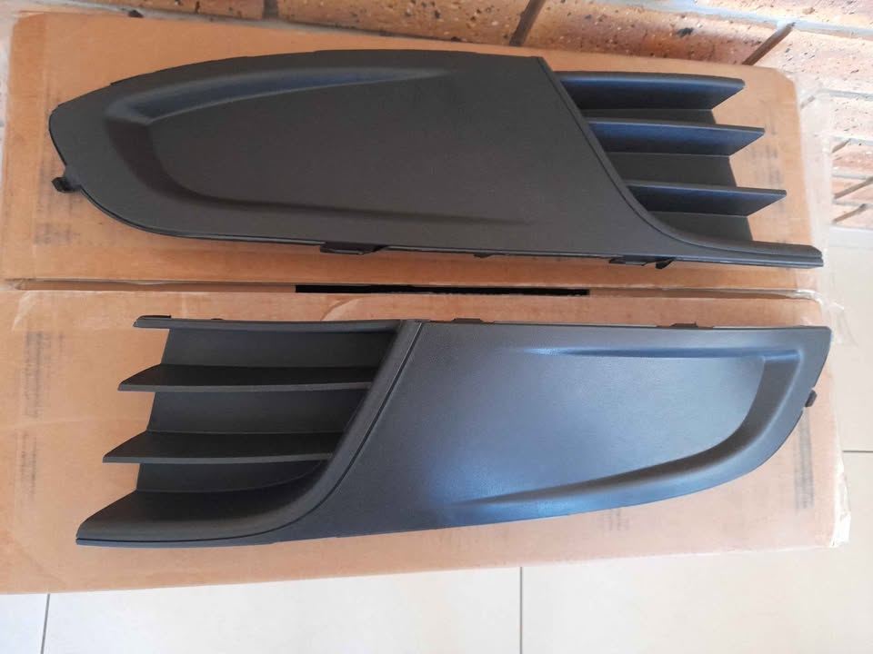 VW POLO VIVO 2010/ 2014 BRAND NEW SIDE LOWER GRILLES SET FORSALE