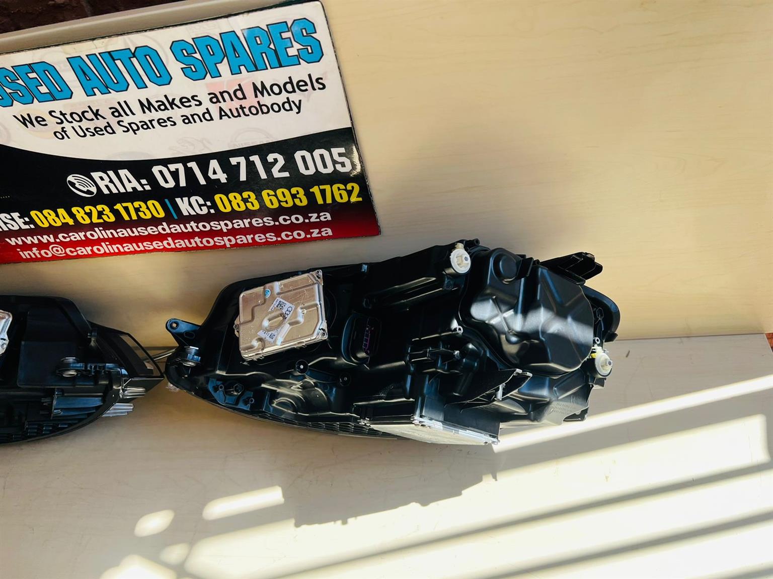 VW Golf 7.5 Rline left and right side LED xenon headlights (2019) - Private Seller VW Golf 7.5 Rline left and right side LED xenon headlights (2019) - Private Seller
