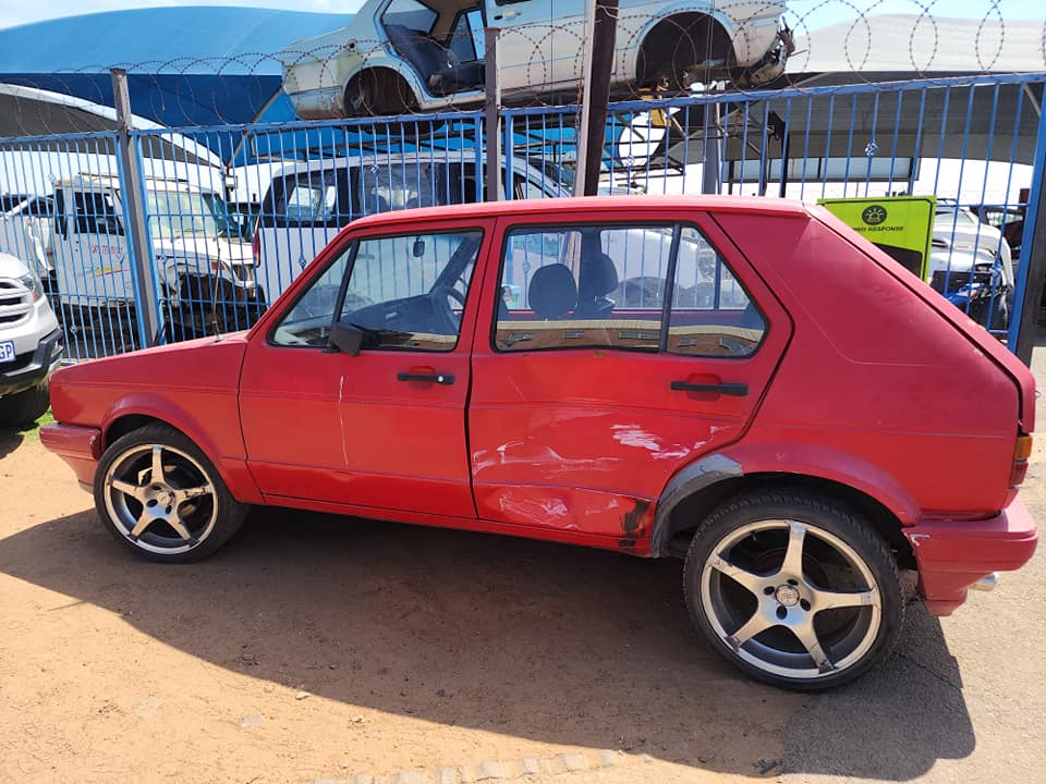1996 VOLKSWAGEN CITI GOLF 1.3 CARB STRIPPING FOR PARTS - Private Seller 1996 VOLKSWAGEN CITI GOLF 1.3 CARB STRIPPING FOR PARTS - Private Seller