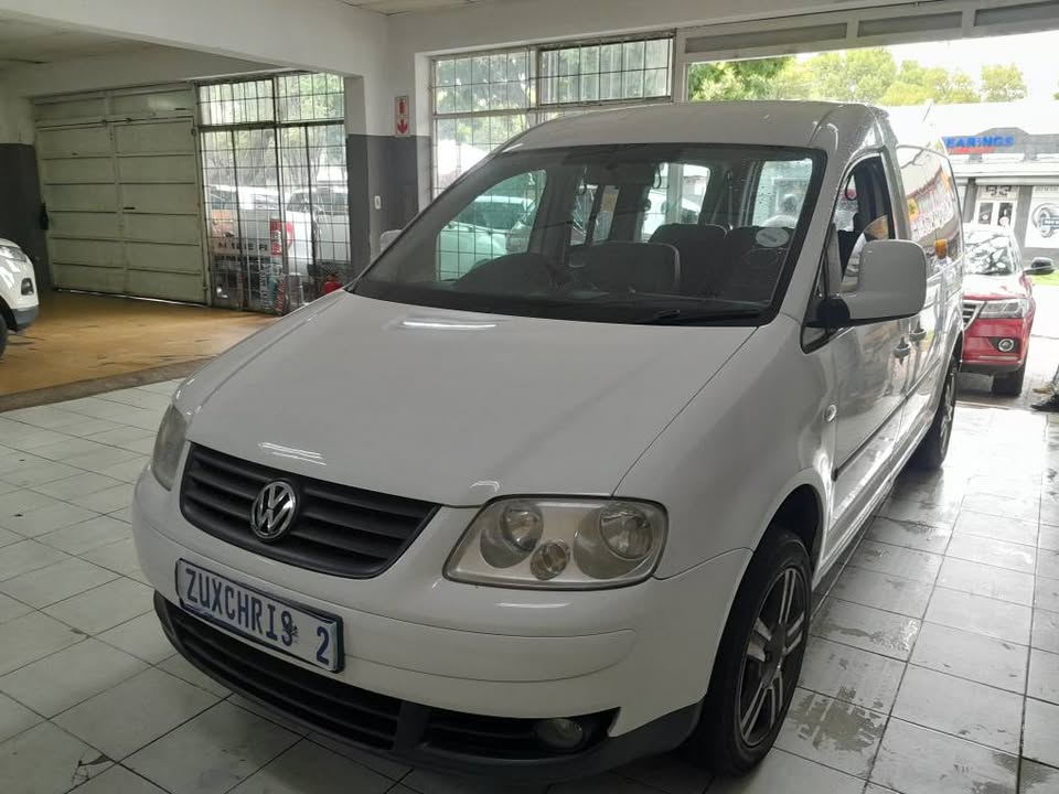 2011 VW CADDY MAXI 2.0 TDI 7SEATER MANUAL