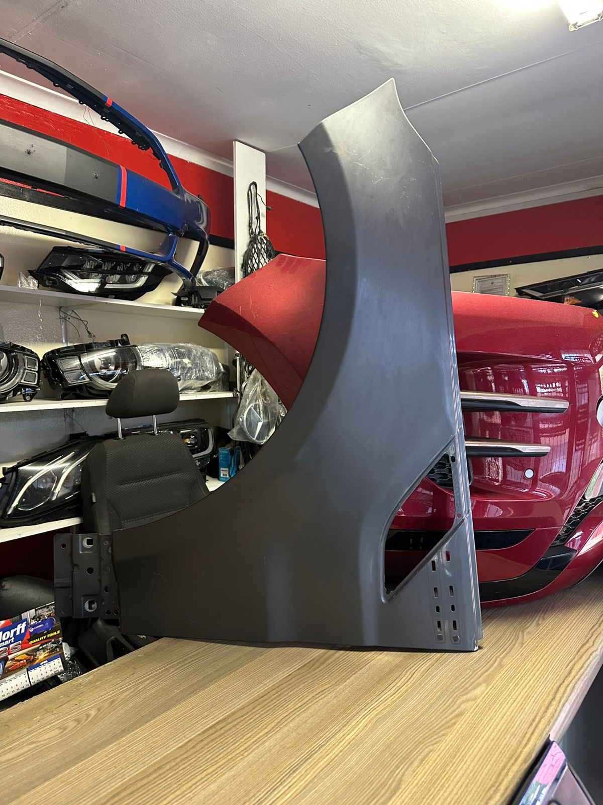 2017 RANGE ROVER SPORT FENDER LEFTSIDE FOR SALE - Private Seller 2017 RANGE ROVER SPORT FENDER LEFTSIDE FOR SALE - Private Seller