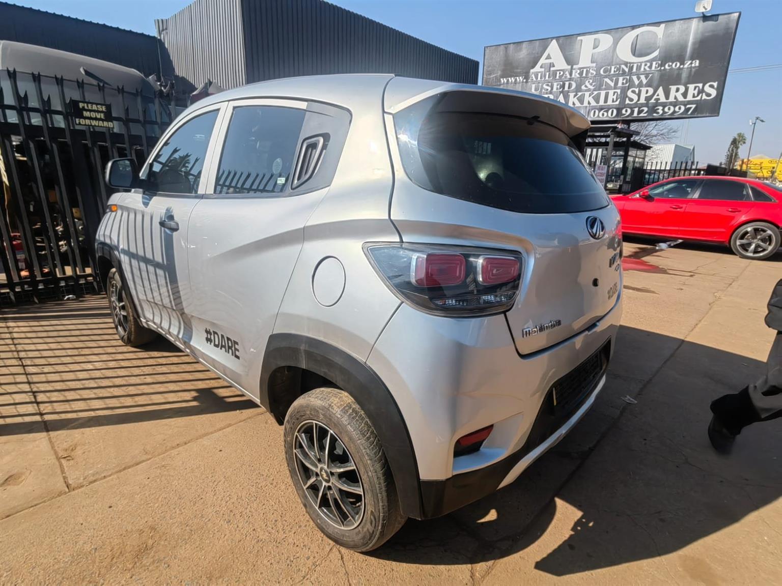 Stripping for Spares: Mahindra KUV100 2021 #DARE petrol manual