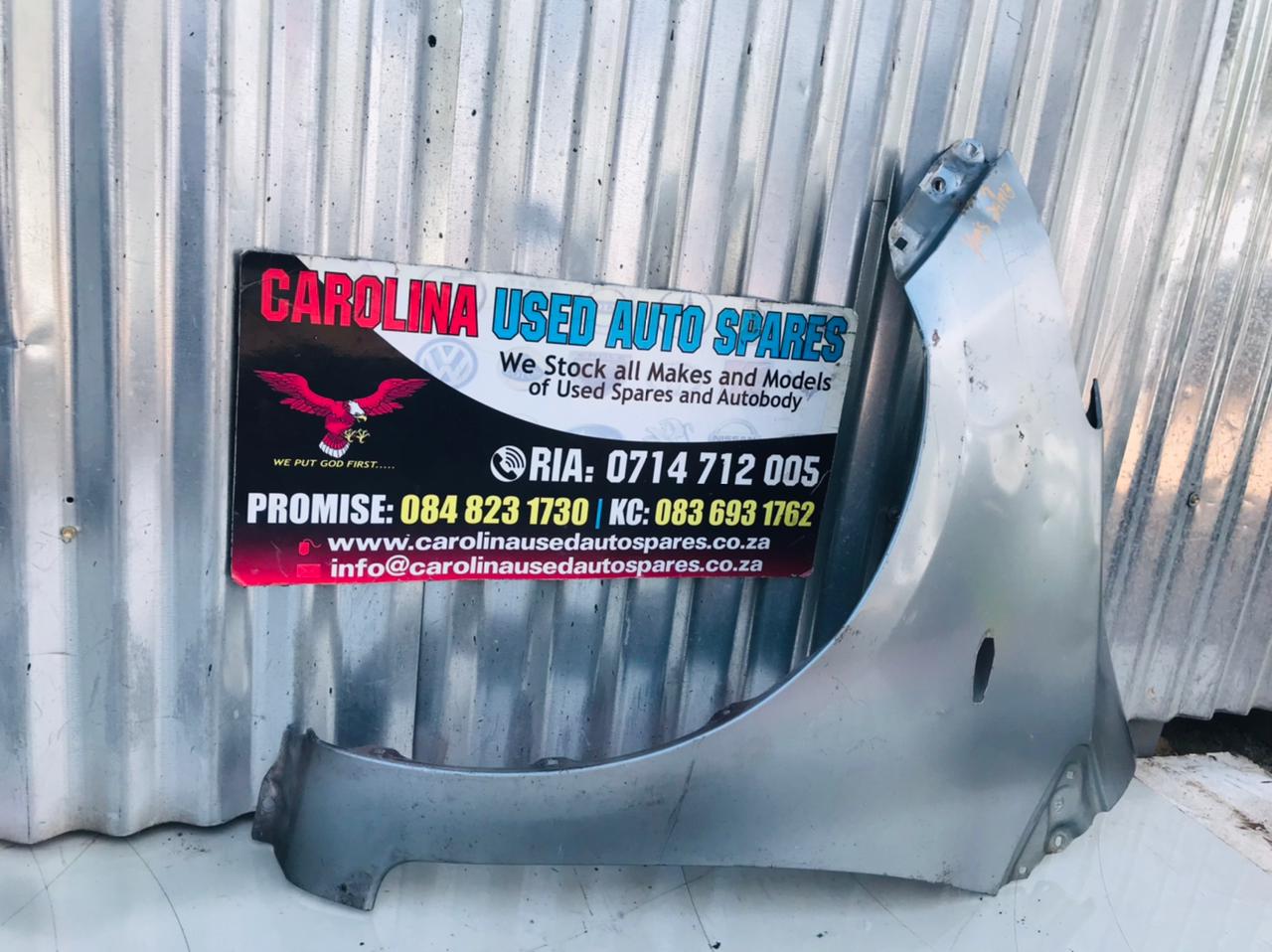 Toyota Yaris left side fender (hatchback) - Private Seller