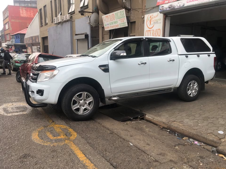 2013 Ford ranger 3.2 speed