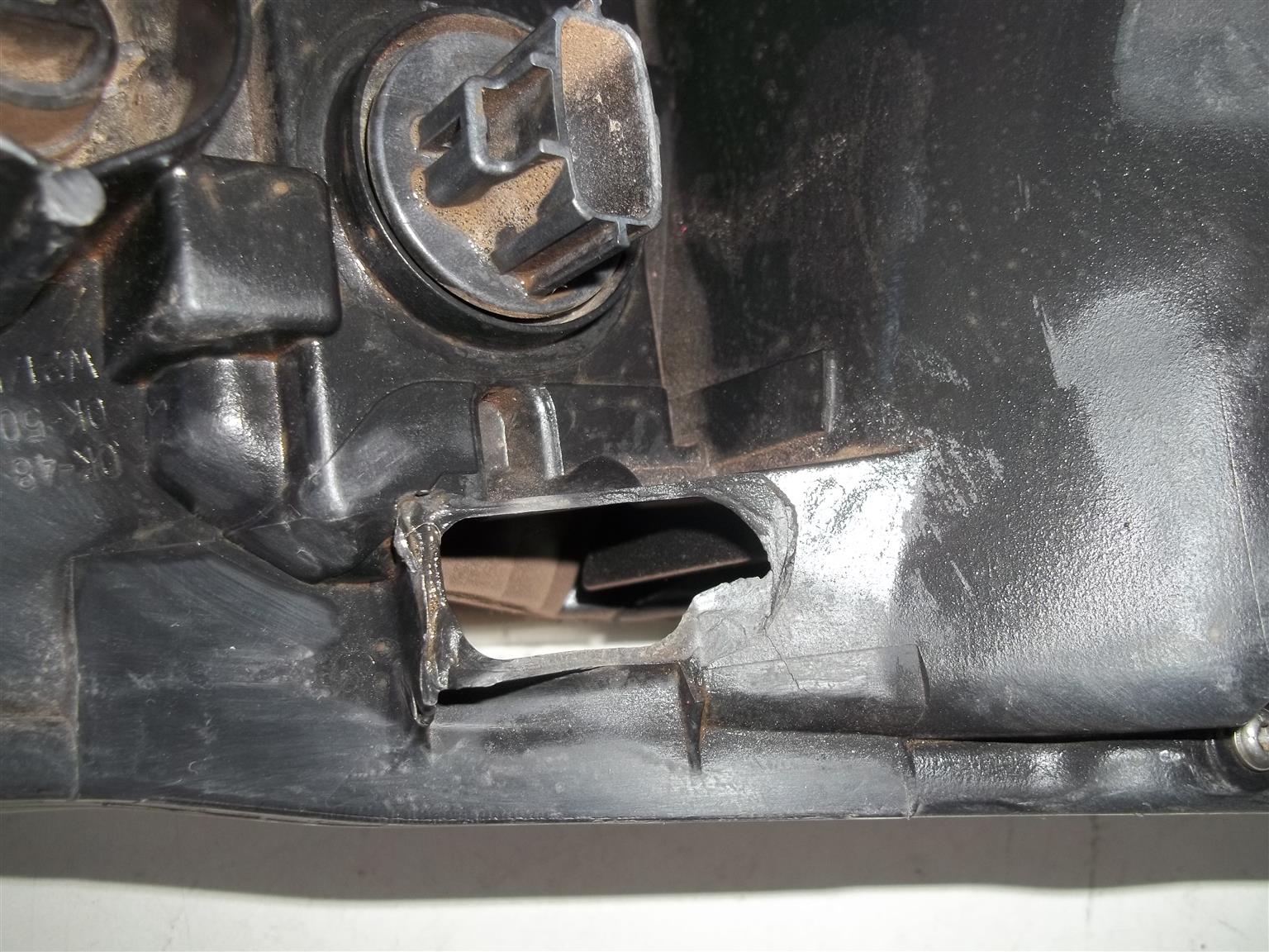 Toyota Hilux GD6 '16-'20 left headlight - Private Seller Toyota Hilux GD6 '16-'20 left headlight - Private Seller