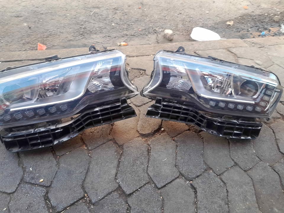 Haval H6 Headlights for Sale - Private Seller Haval H6 Headlights for Sale - Private Seller