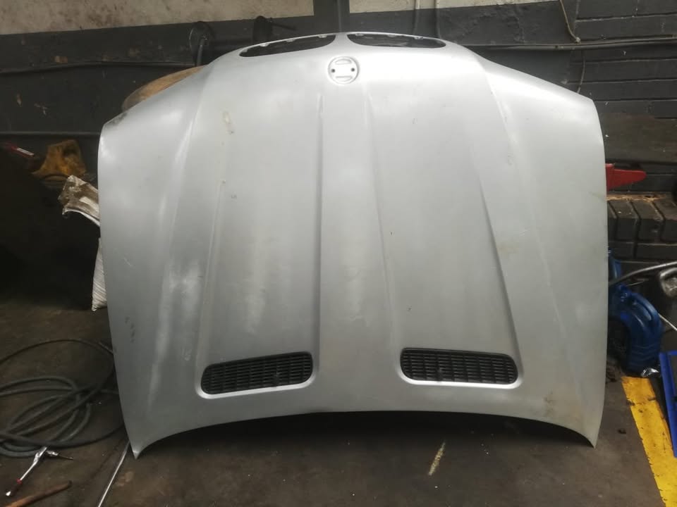 BMW X5 2001 BONNET FOR SALE - Private Seller