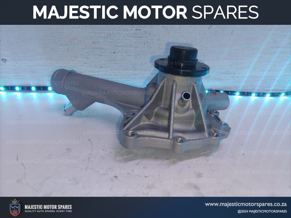 mercedes benz m111 petrol water pump for sale – brand new!