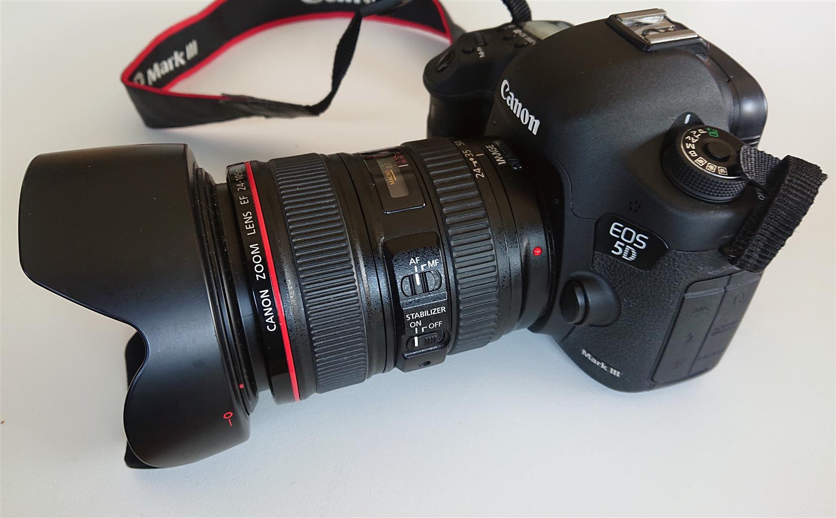 Canon 5D Mark III with Lens EF 24-105 1:4 L IS USM | Junk Mail