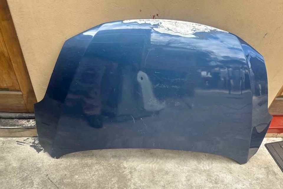 Toyota starlet bonnet - Private Seller Toyota starlet bonnet - Private Seller