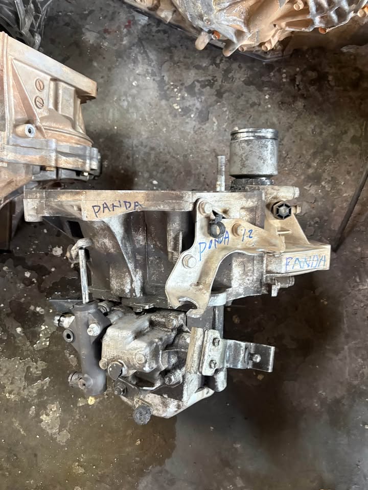 Fiat panda manual 5 speed gearbox/ratkas - Private Seller Fiat panda manual 5 speed gearbox/ratkas - Private Seller