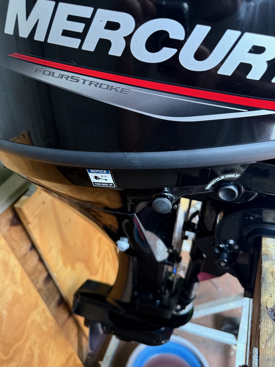 2024 Mercury 9.9hp Outboard Motor Long Shaft Tiller and Fuel Tank