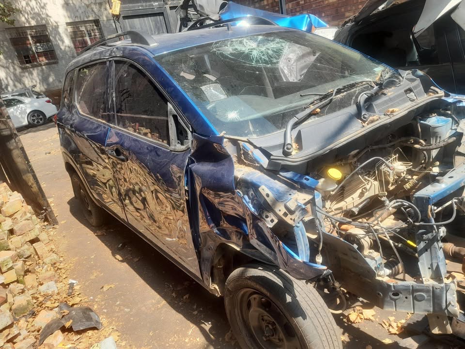 RENAULT TRIBER STRIPPING FOR SPARES - Private Seller RENAULT TRIBER STRIPPING FOR SPARES - Private Seller