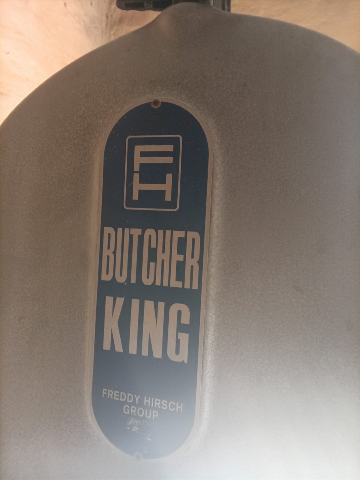 COMMERCIAL BUTCHER’S BAND SAW | Junk Mail Marketplace