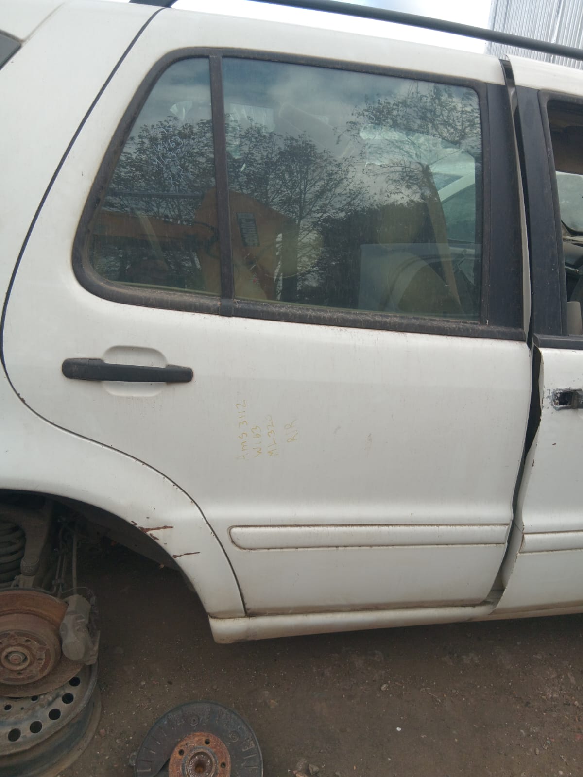 USED MERCEDES W163 DOOR FOR SALE - Private Seller USED MERCEDES W163 DOOR FOR SALE - Private Seller