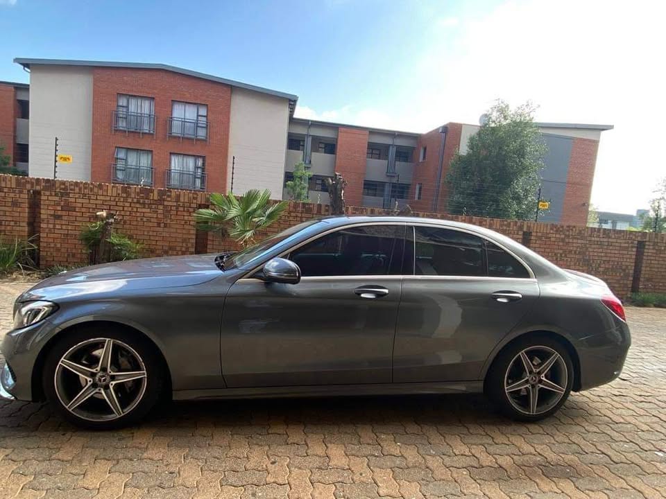 Mercedes Benz C 200 AMG line