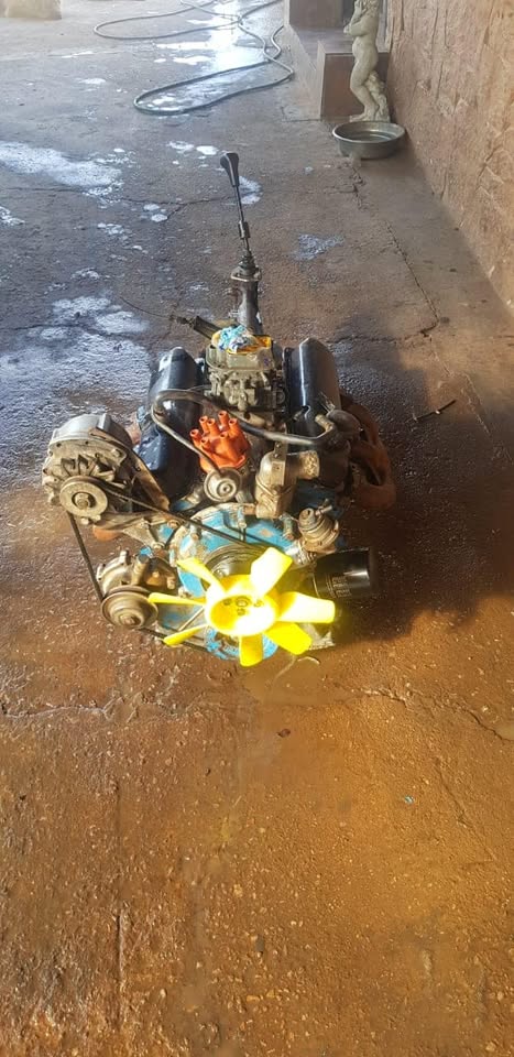 Ford V6 Engine 5speed Gearbox manuel - Private Seller Ford V6 Engine 5speed Gearbox manuel - Private Seller