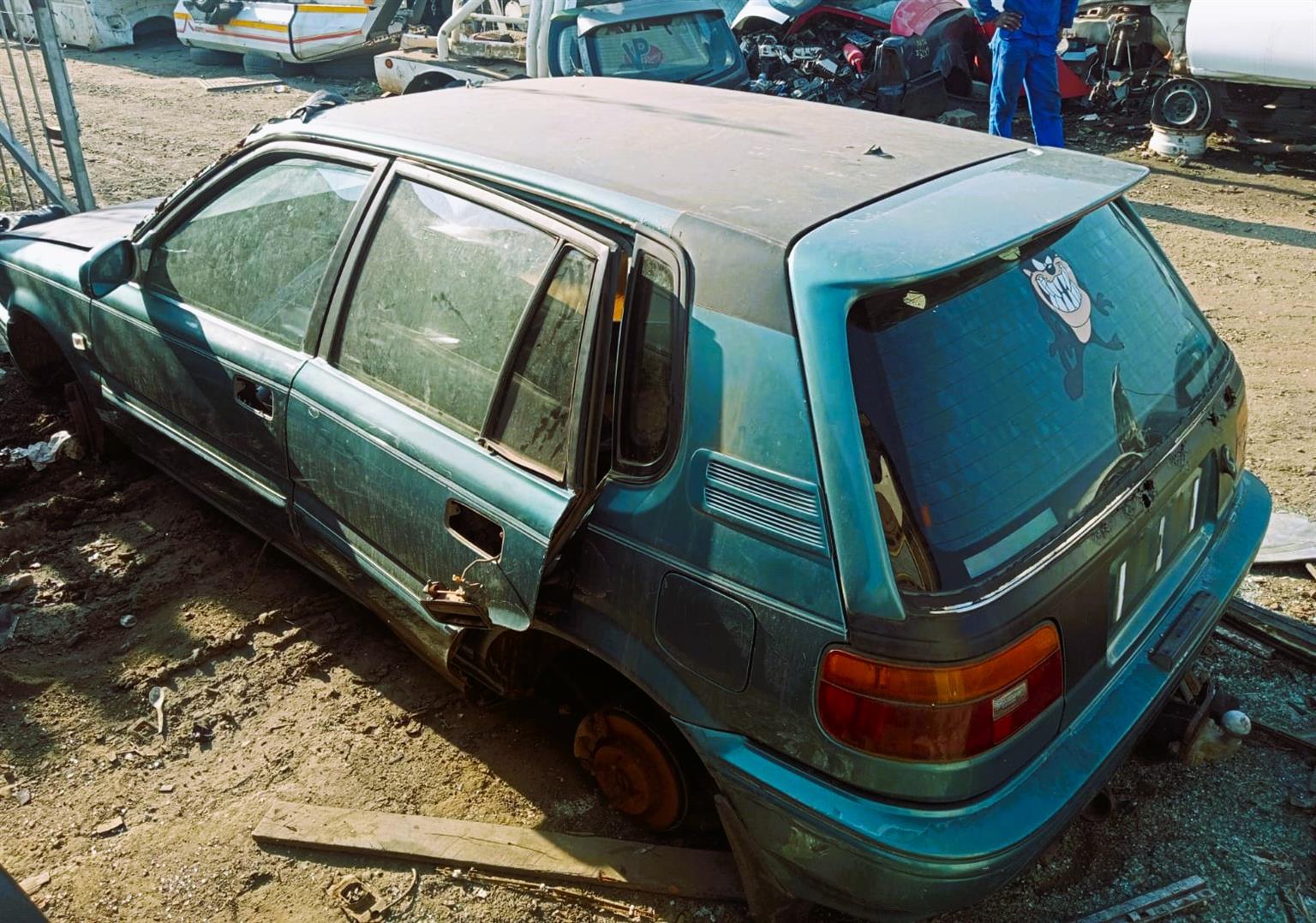 2000 Toyota Tazz 2.0L - Stripping for Spares
