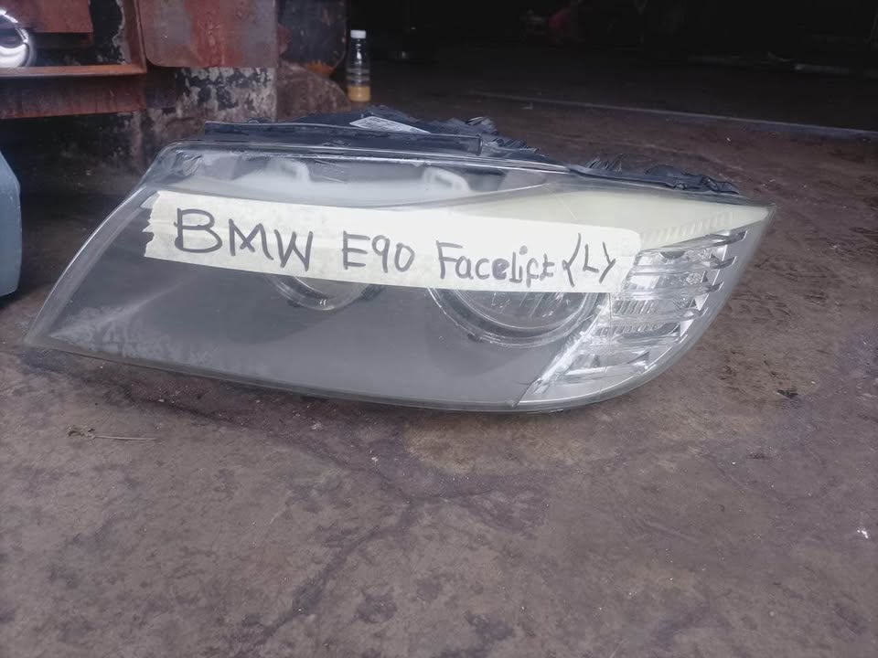 BMW E90 Facelift Left Headlight - Private Seller BMW E90 Facelift Left Headlight - Private Seller