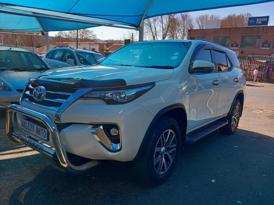 2019 TOYOTA FORTUNER 2.8 GD6 Transmission: Automatic Mileage: 98000km Fueltype: Diesel White
