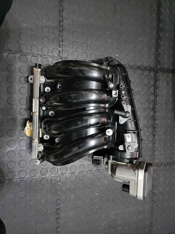 BMW 320i INTAKE - Private Seller BMW 320i INTAKE - Private Seller