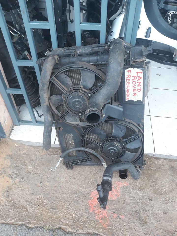 Land Rover Freelander 1 Complete Radiator Set - Private Seller Land Rover Freelander 1 Complete Radiator Set - Private Seller