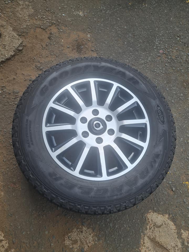 Gwm original spare wheel mag and tyre size 18 - Private Seller