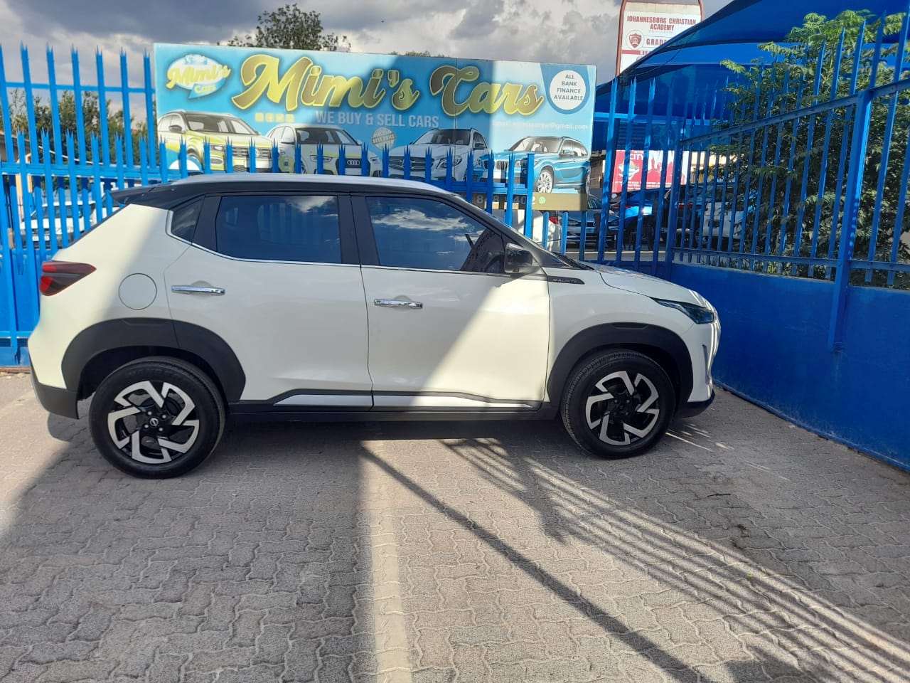 2023 NISSAN MIGNITE 1.0 AUTOMATIC