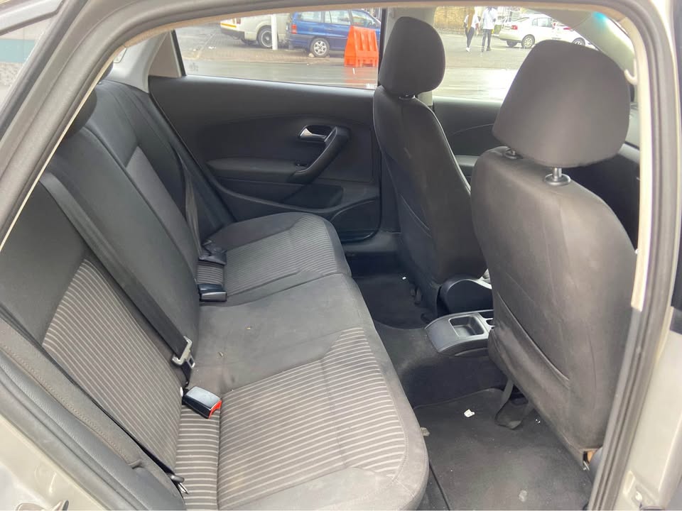 2013 Polo 6 Sedan 1.6 84000km