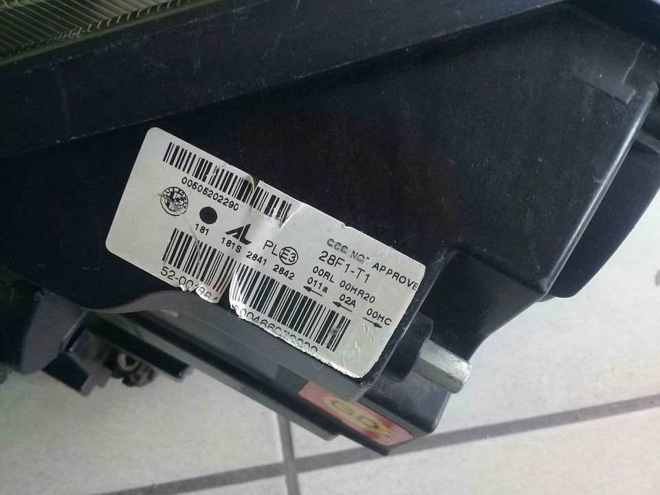 Alfa Romeo Giulietta Led Xenon Headlight - Private Seller Alfa Romeo Giulietta Led Xenon Headlight - Private Seller