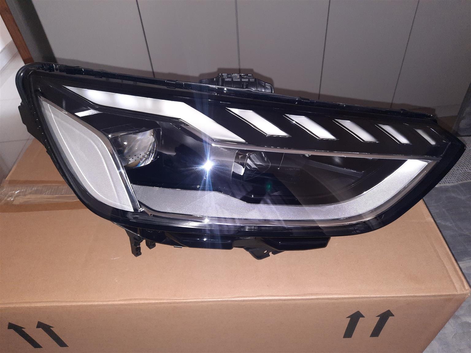 2022 Audi A4 B10 Headlights - Private Seller 2022 Audi A4 B10 Headlights - Private Seller