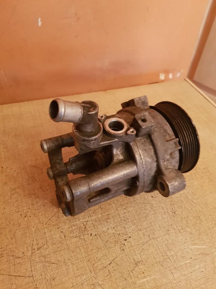 BMW F10 OR F11 POWER STEERING PUMP FORSALE