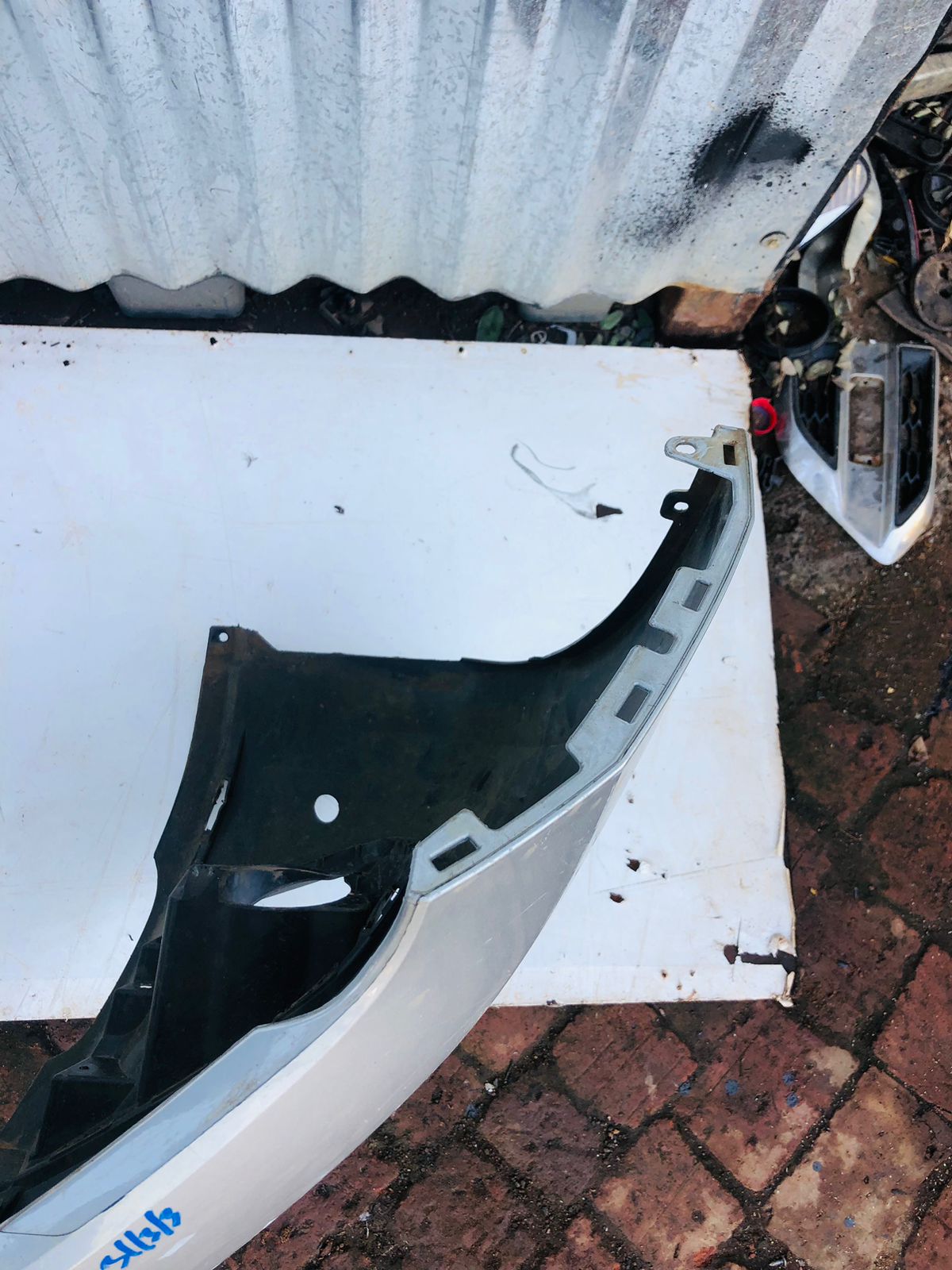 Renault duster front bumper - Private Seller