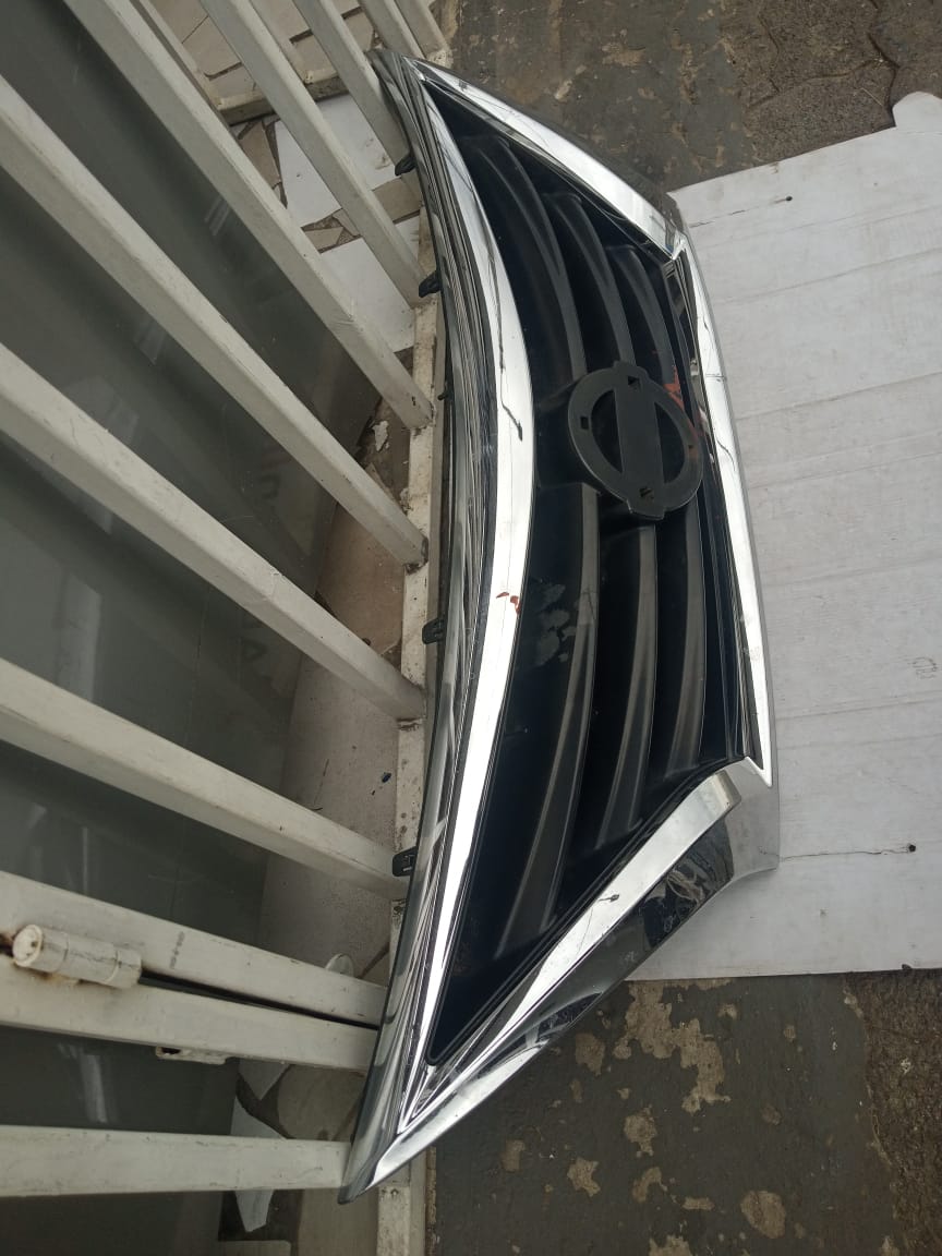 2017-2022 NISSAN ALMERA FRONT GRILL FOR SALE - Private Seller 2017-2022 NISSAN ALMERA FRONT GRILL FOR SALE - Private Seller