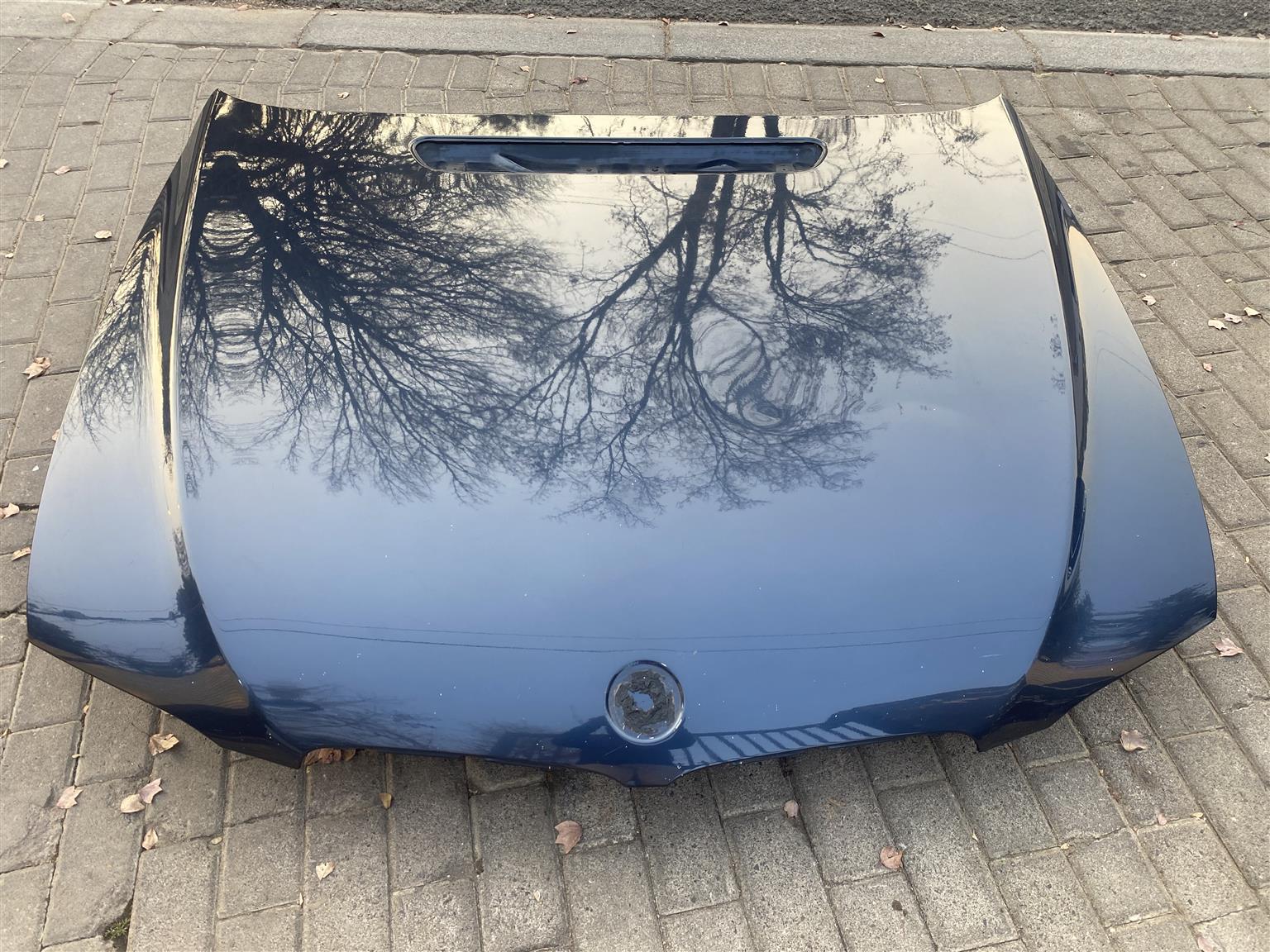 2005 BMW 7 SERIES ALUMINIUM BONNET FOR SALE. IN PRISTINE CONDITION 2005 BMW 7 SERIES ALUMINIUM BONNET FOR SALE. IN PRISTINE CONDITION
